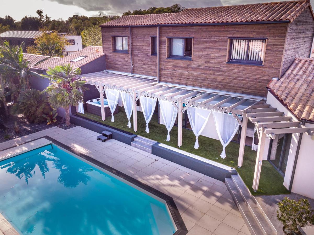 Suites By Aix Keys Avec Jacuzzi Privatif 5 Min Des Plages Fouras Saint-Laurent-de-la-Pree Exterior photo